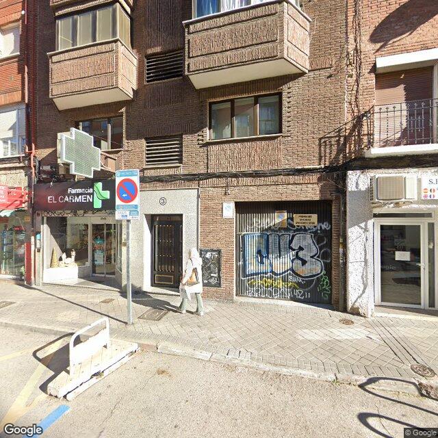 Street view near Farmacia in Madrid