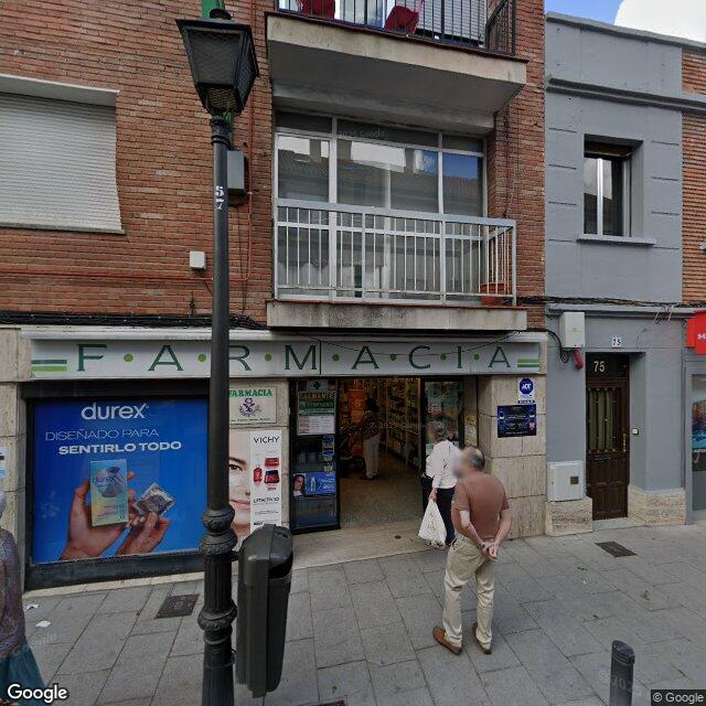 Street view near Farmacia in Madrid