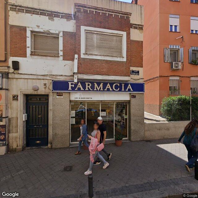 Street view near Farmacia in Madrid