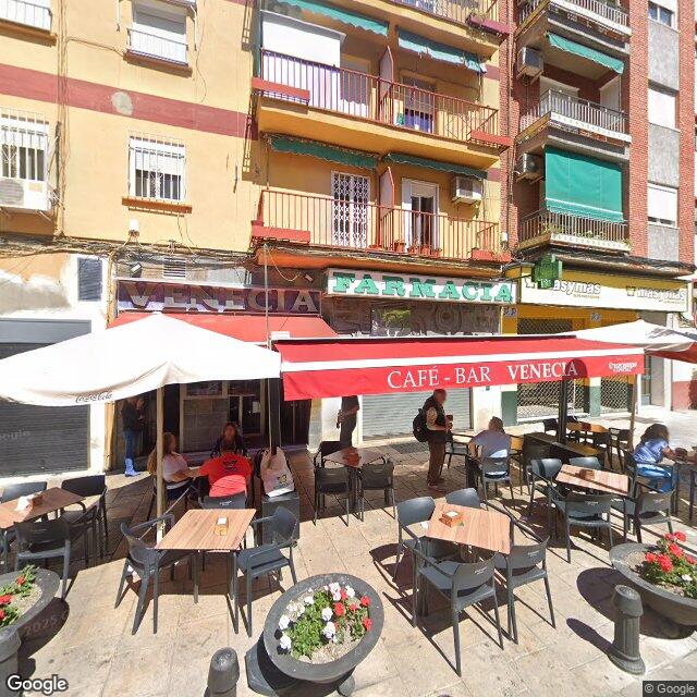 Street view near Farmacia in Jaén