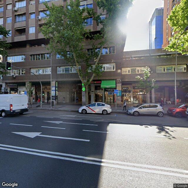 Street view near Farmacia in Madrid