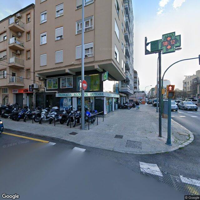 Street view near Farmacia in Palma de Mallorca