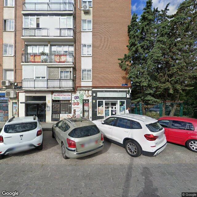 Street view near Farmacia in Madrid