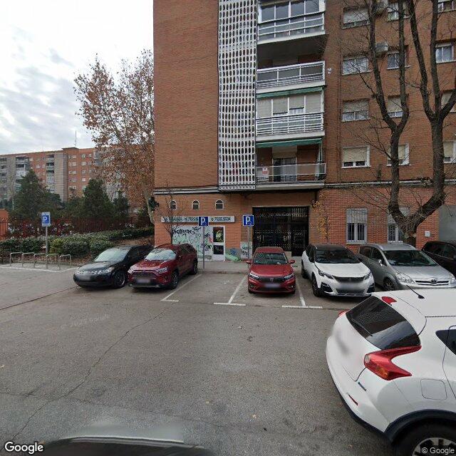 Street view near Farmacia in Madrid