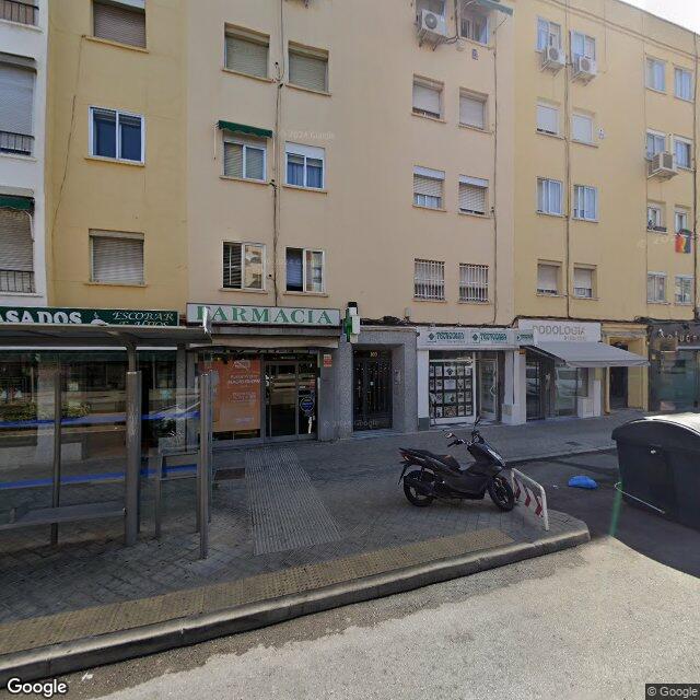 Street view near Farmacia in Madrid