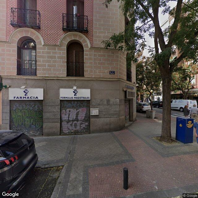Street view near Farmacia in Madrid
