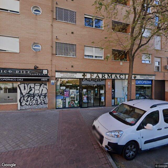 Street view near Farmacia in Madrid