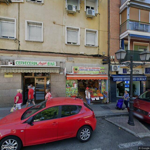 Street view near Farmacia in Madrid