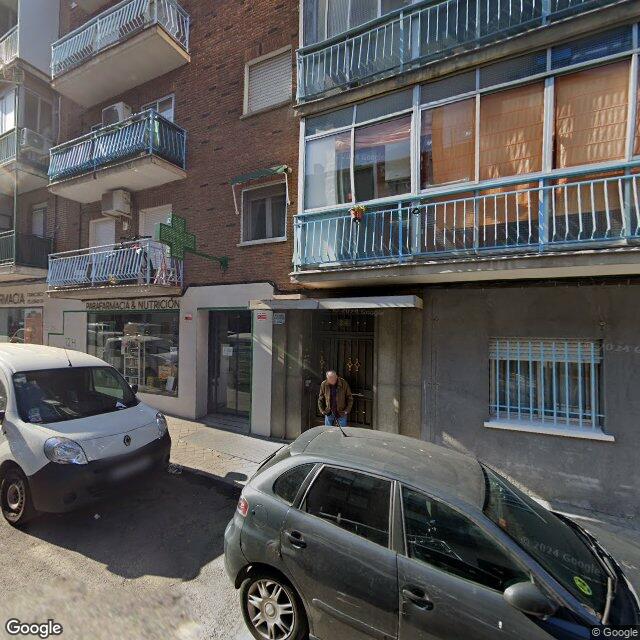 Street view near Farmacia in Madrid