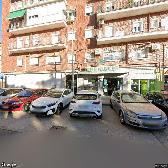 Street view near Farmacia in Madrid