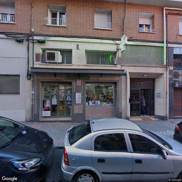 Street view near Farmacia in Madrid