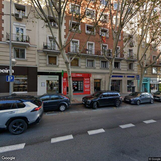 Street view near Farmacia in Madrid