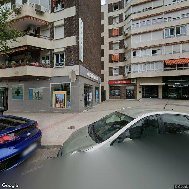 Street view near Farmacia in Madrid