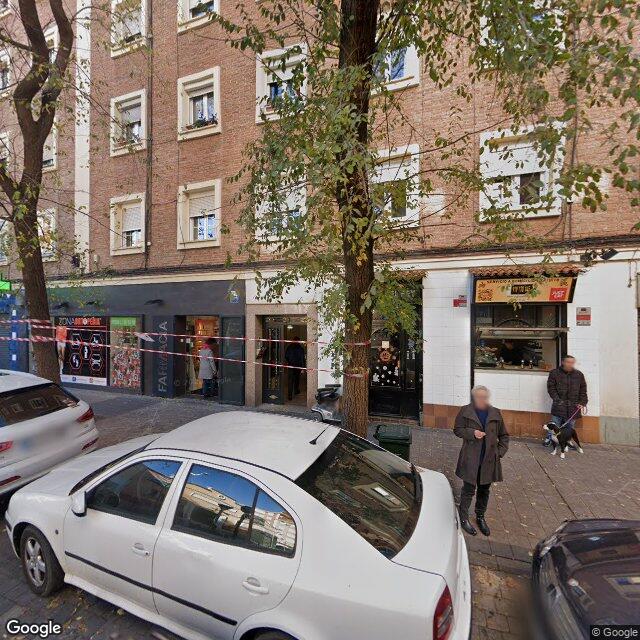 Street view near Farmacia in Madrid