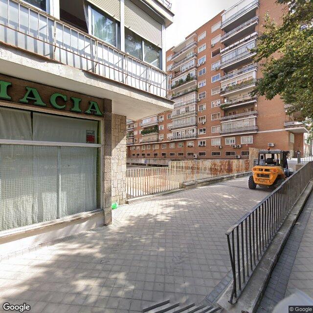 Street view near Farmacia in Madrid