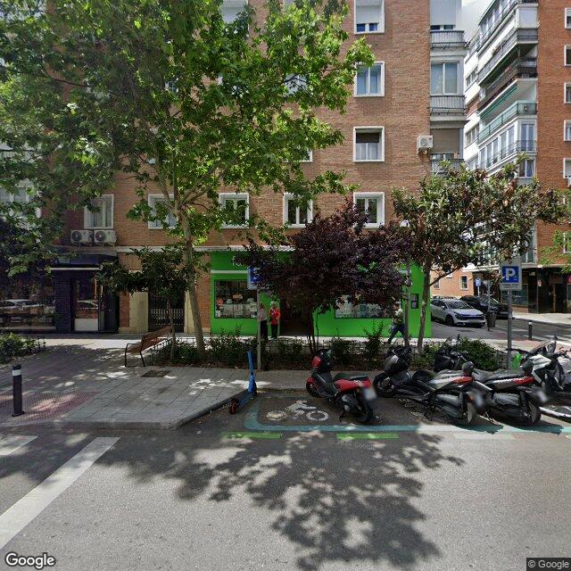 Street view near Farmacia in Madrid