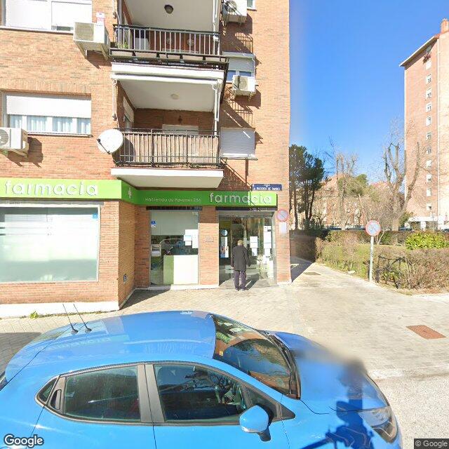 Street view near Farmacia in Madrid
