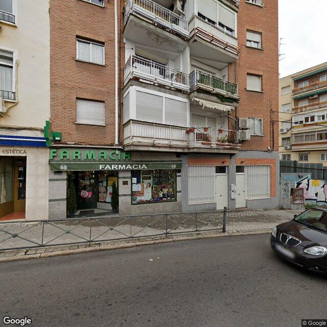 Street view near Farmacia in Madrid