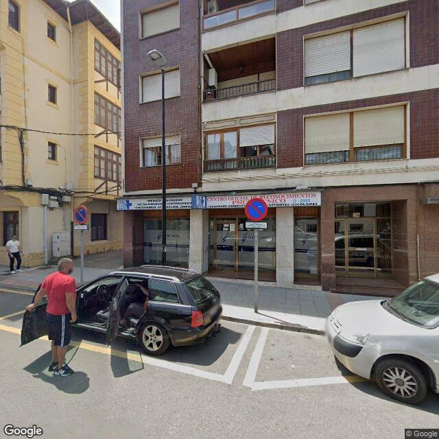 Street view near Farmacia in Pola de Lena