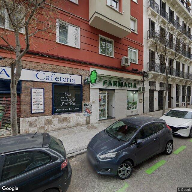 Street view near Farmacia in Madrid