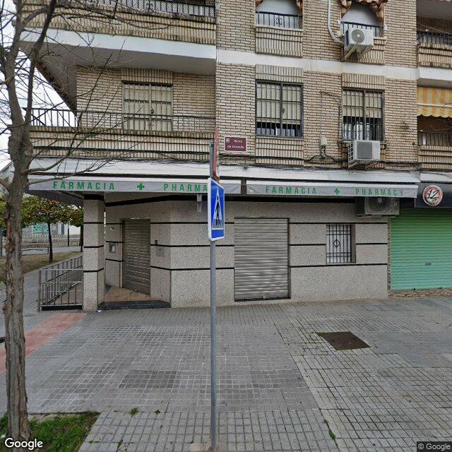 Street view near Farmacia in Córdoba