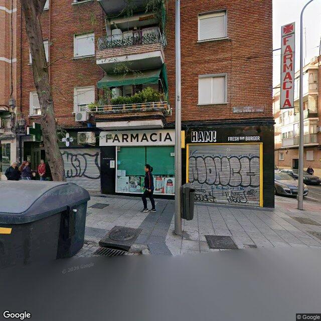 Street view near Farmacia in Madrid