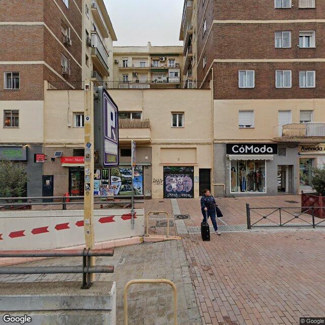 Street view near Farmacia in Madrid
