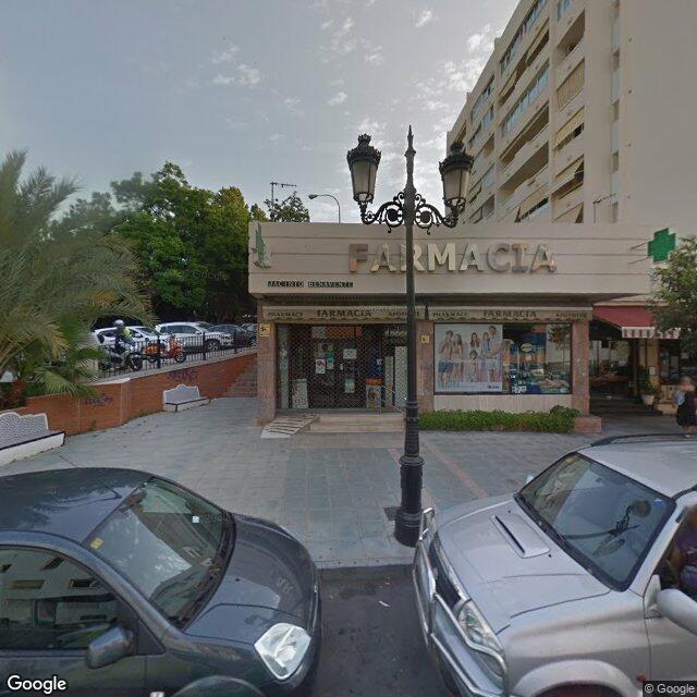 Street view near Farmacia Adela Lavigne in Marbella