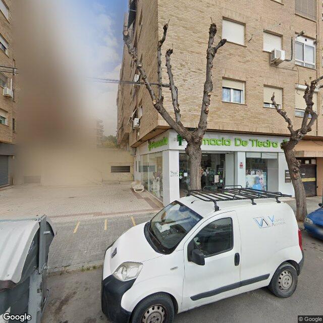 Street view near Farmacia Adolfo G De Tiedra in Spain