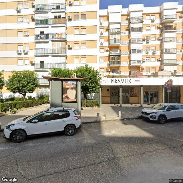Street view near Farmacia Alarcón Ceballos in Sevilla