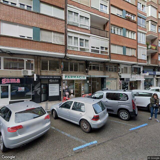 Street view near Farmacia Amparo Cabeza in Santander