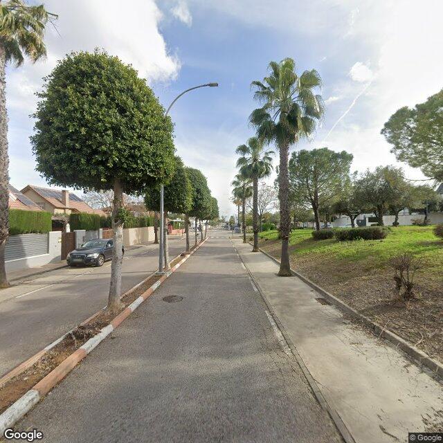 Street view near Farmacia Ana I. Nieto Masa in Espartinas