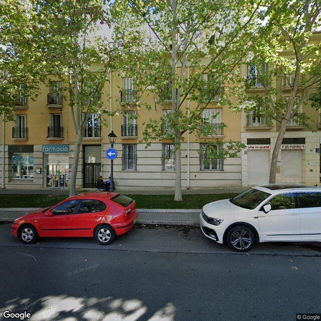 Street view near Farmacia Andalucía in Aranjuez