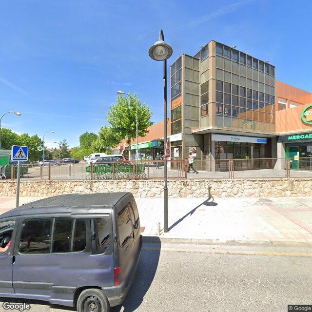 Street view near Farmacia Antonia Martinez Parejo in Spain