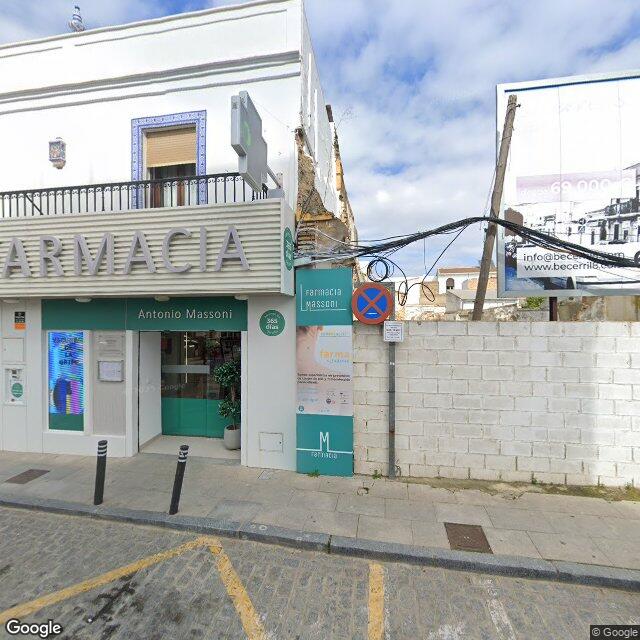 Street view near Farmacia Antonio Massoni Romero in Pilas