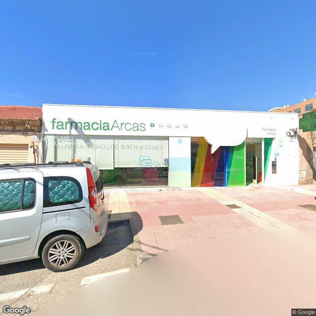 Street view near Farmacia Arcas in Cartagena