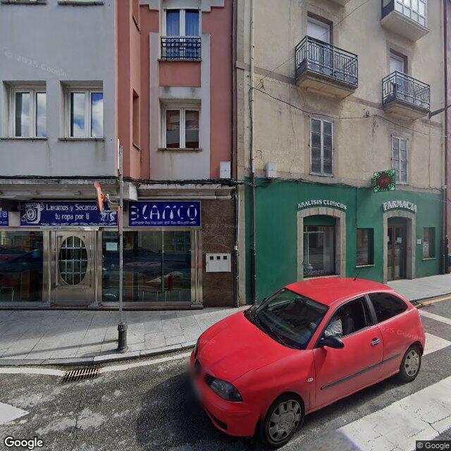 Street view near Farmacia Arias García in Tineo/Tinéu