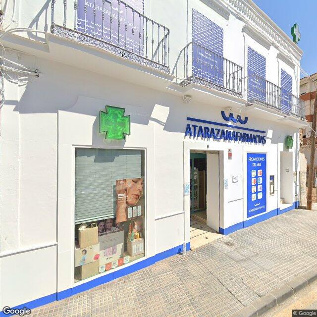 Street view near Farmacia Atarazana in Vélez Málaga