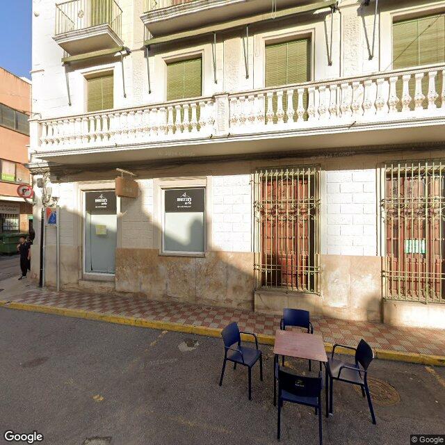 Street view near Farmacia in Cabanes