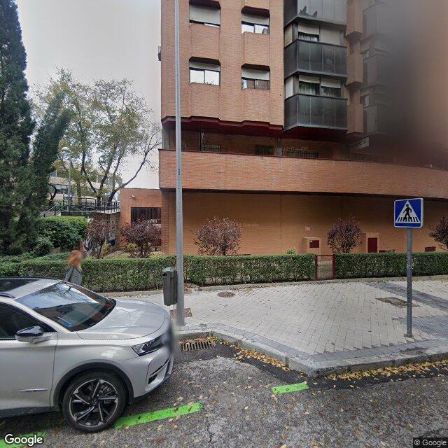 Street view near Farmacia in Madrid