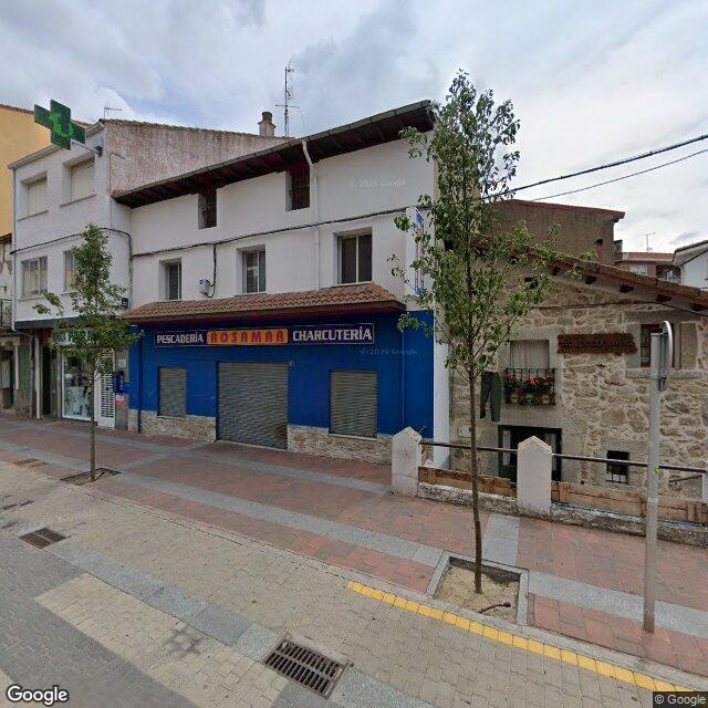 Street view near Farmacia in Spain