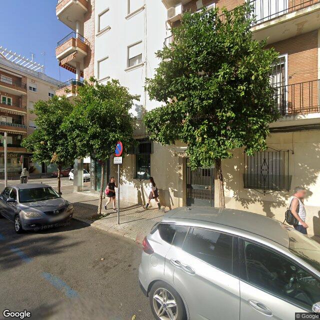 Street view near Farmacia Bami 19 in Sevilla
