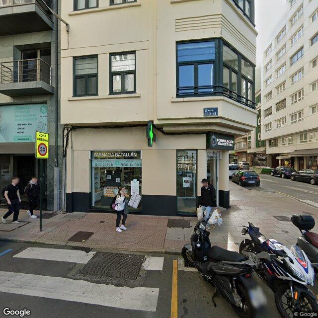 Street view near Farmacia Batllán in A Coruña