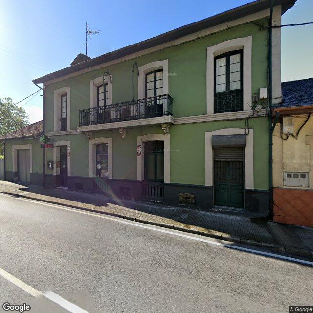 Street view near Farmacia in Mieres