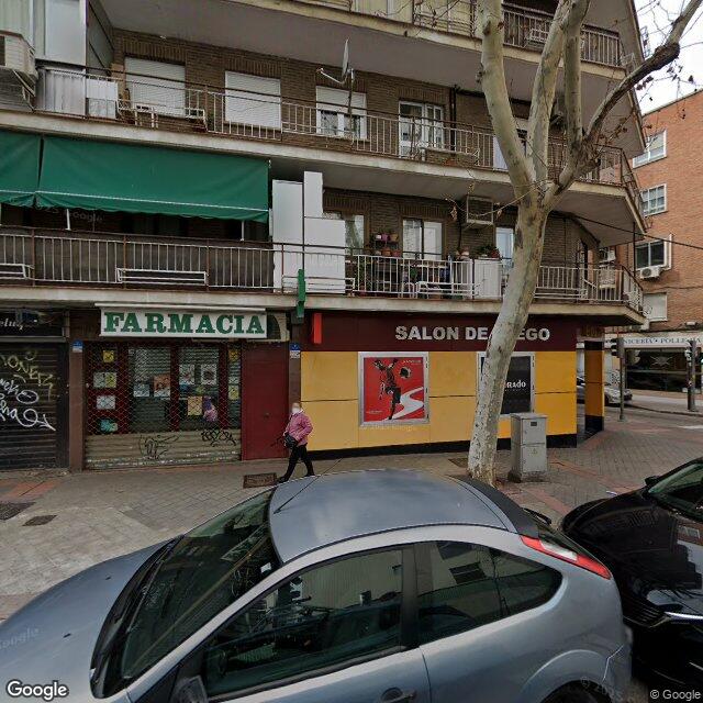 Street view near Farmacia in Madrid