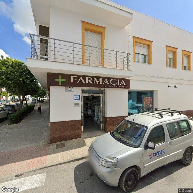 Street view near Farmacia Benito Dorantes Calderón in Lebrija
