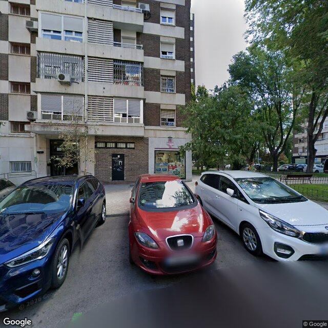 Street view near Farmacia Blanca in Madrid