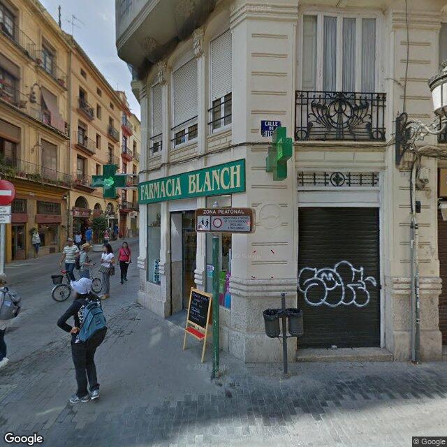 Street view near Farmacia Blanch in València