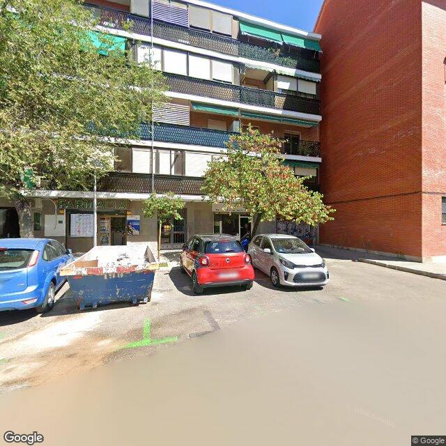 Street view near Farmacia in Madrid