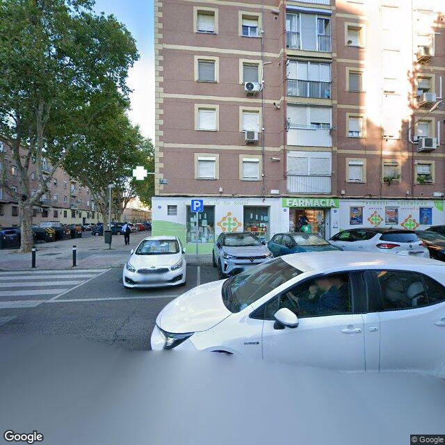Street view near Farmacia in Madrid